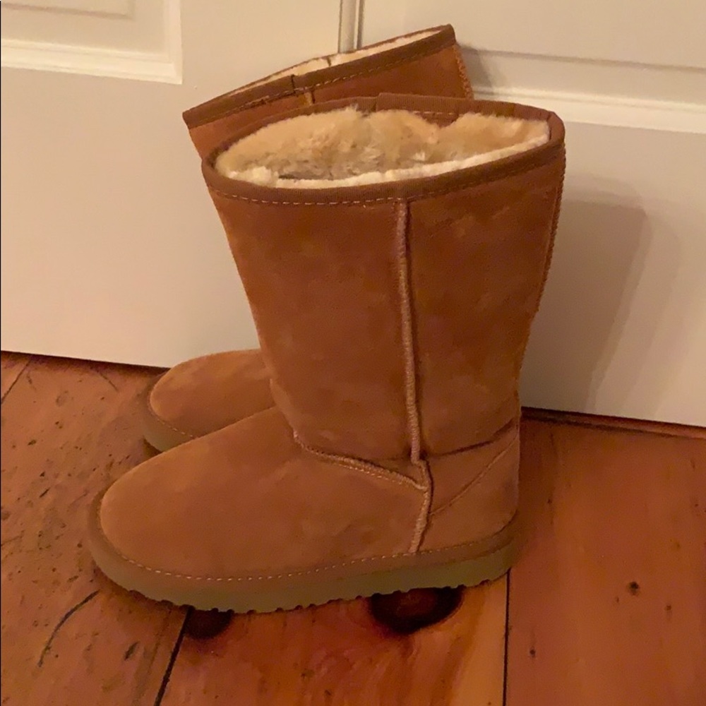 Tan Ugg Boots